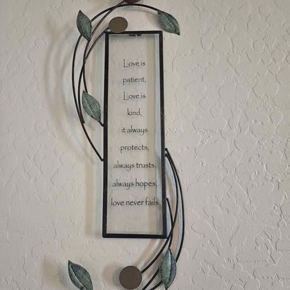 Metal and Glass Wall Decoration Corinthian 13:4-8